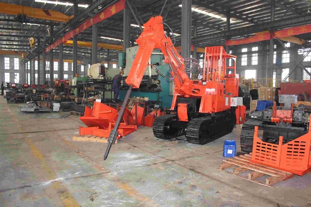 永力通扒渣機在不同地質條件下的操作技巧