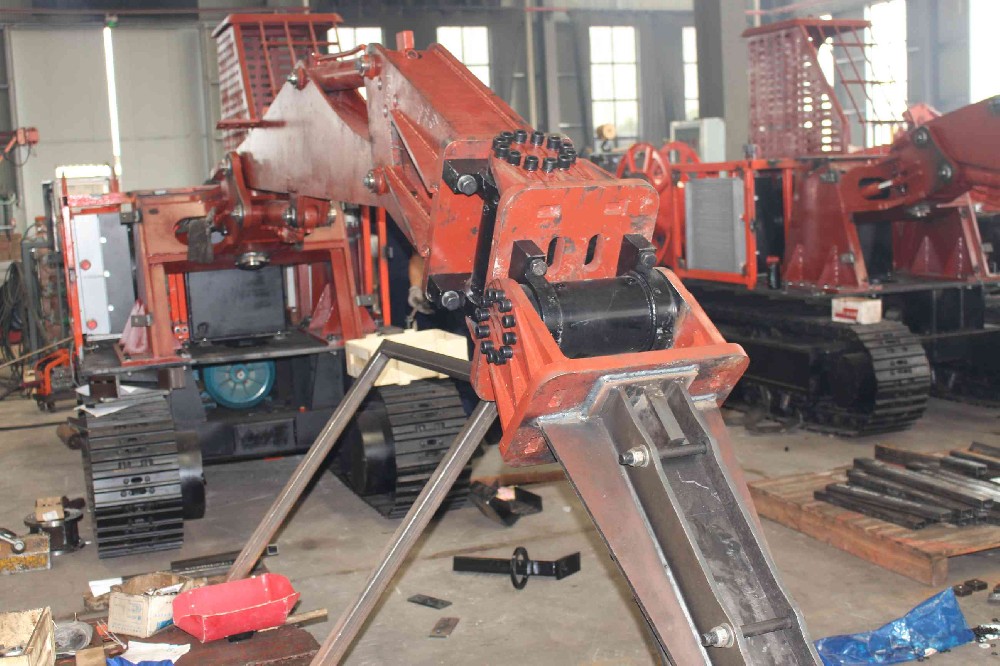 礦用扒渣機(jī)的材質(zhì)和性能,居然如此有講究