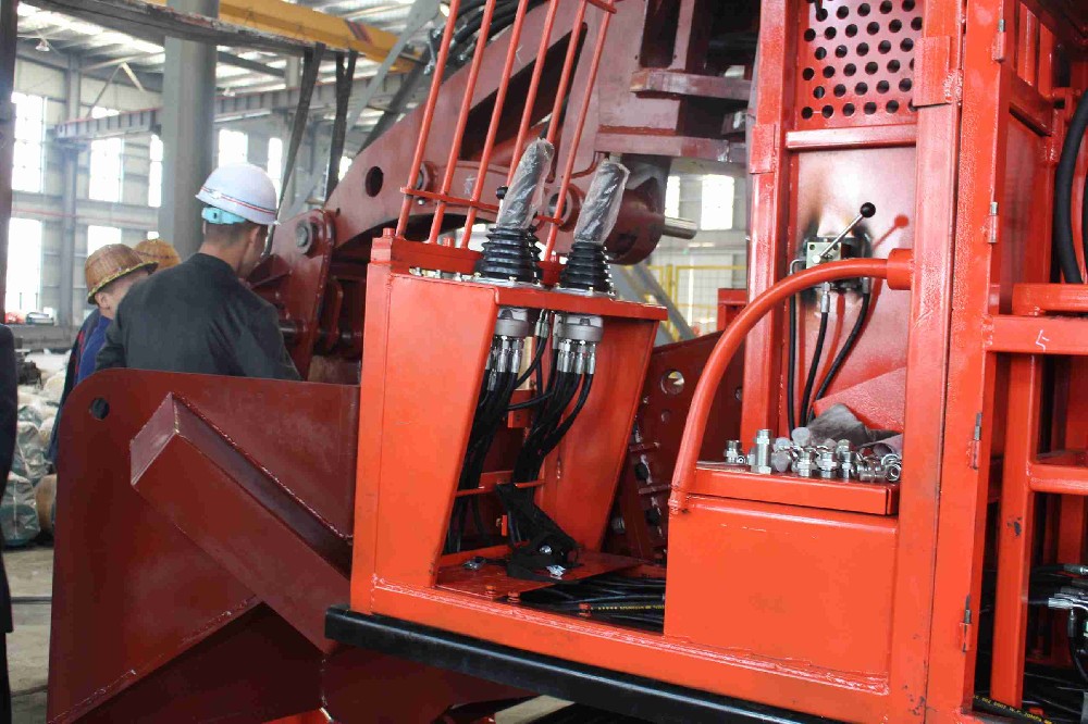 礦用扒渣機(jī)短期租賃方案：適合小型礦山項(xiàng)目
