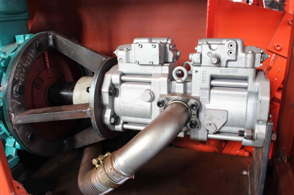 80扒渣機高效作業技巧，老司機分享
