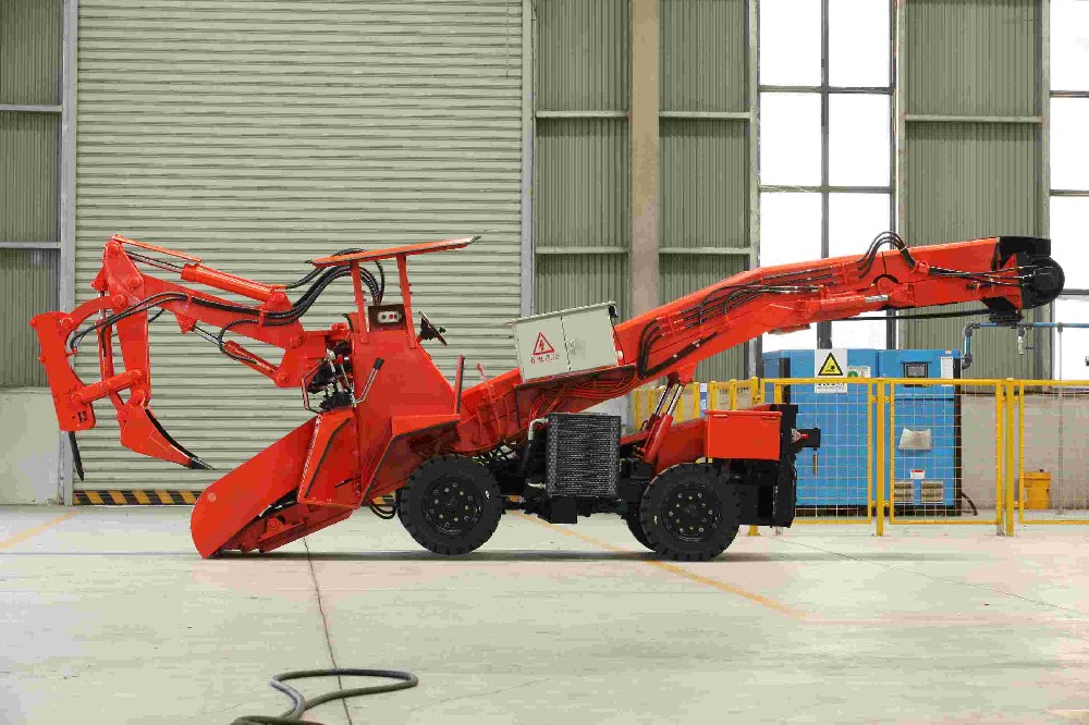 四不像車在砂石骨料運(yùn)輸中的改裝案例分享