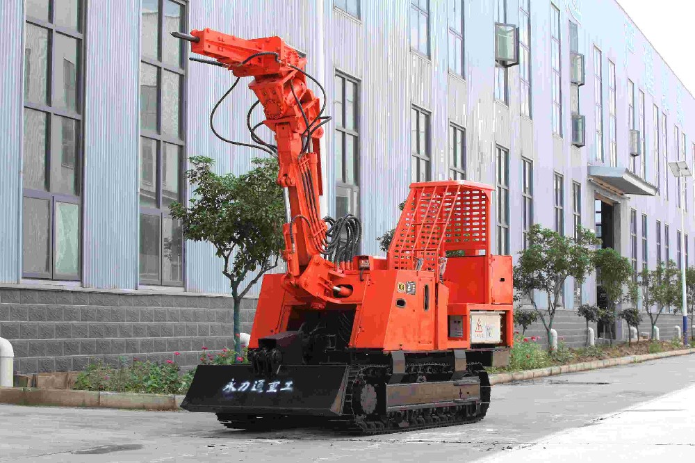 礦用扒渣機二手車價格暴跌，現在是入手時機？
