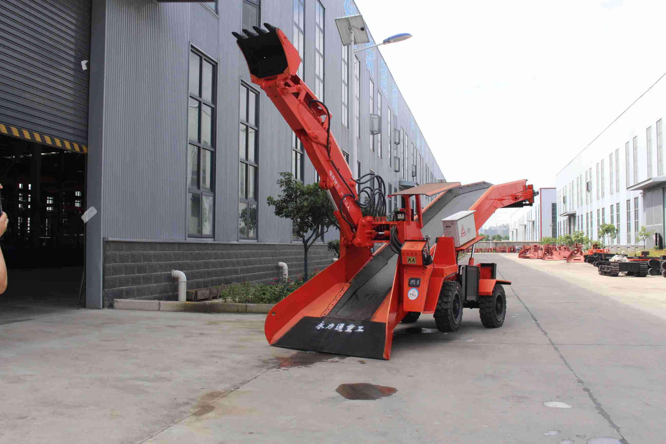 益陽扒渣機生產廠家直銷 vs. 代理商，哪個更劃算？