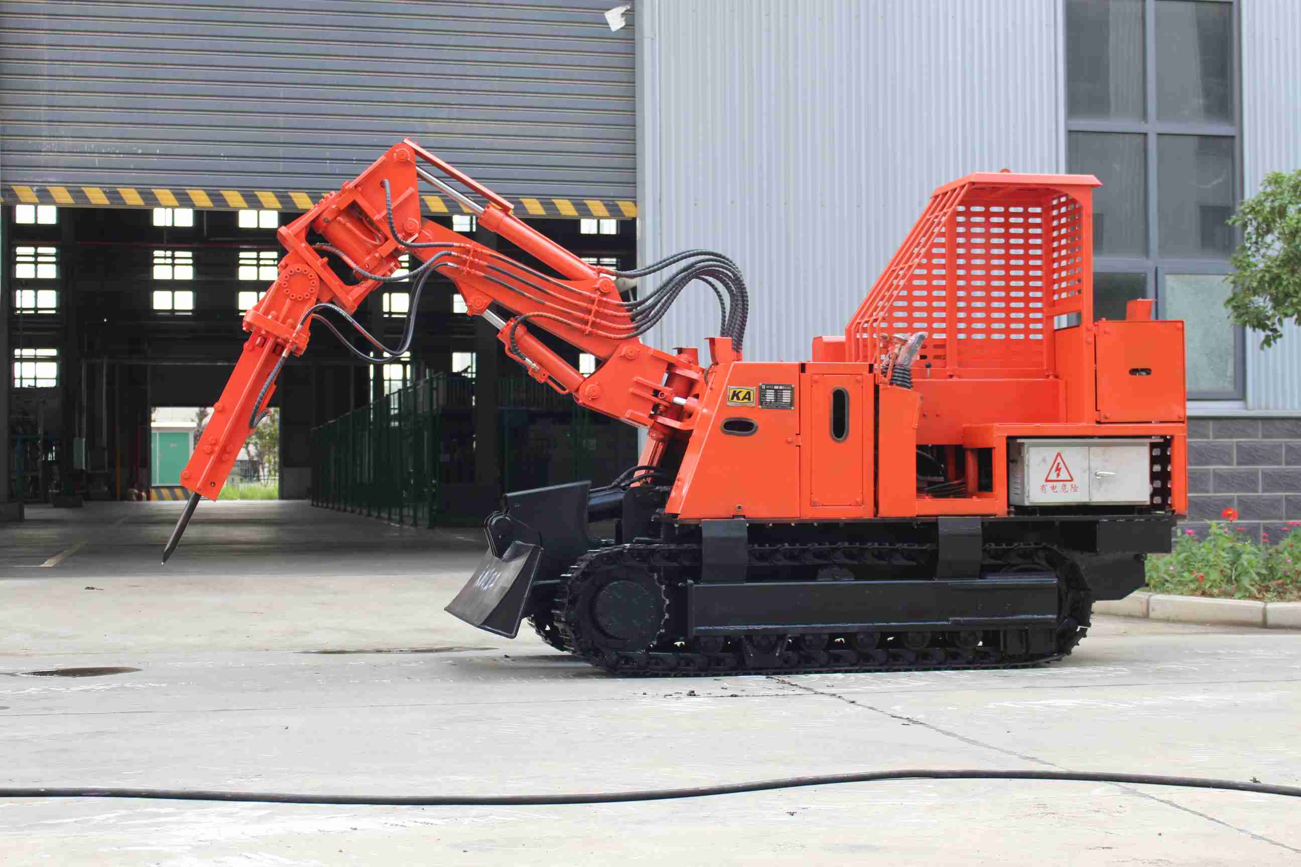 2大品牌撬毛臺車橫向評測：永力通、金竣重工