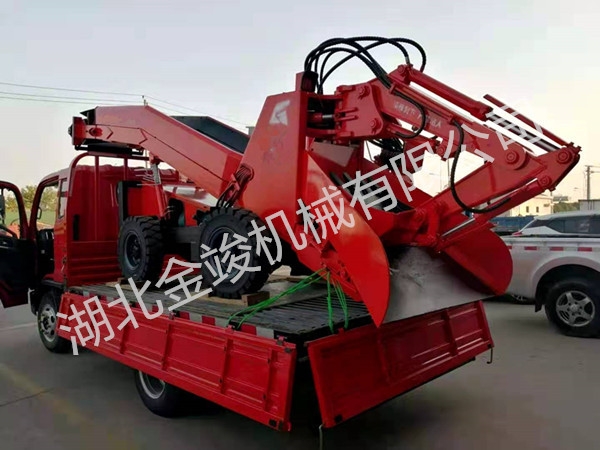 小型輪式扒渣機(jī) 1-22-3輪式扒渣機(jī).jpg